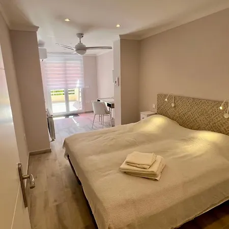 Al Parque Marbella, Cerca De Mar Y Centro De Apartamento