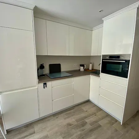 Al Parque Marbella, Cerca De Mar Y Centro De Apartamento
